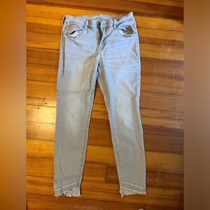 Gray ON Rockstar super skinny ankle